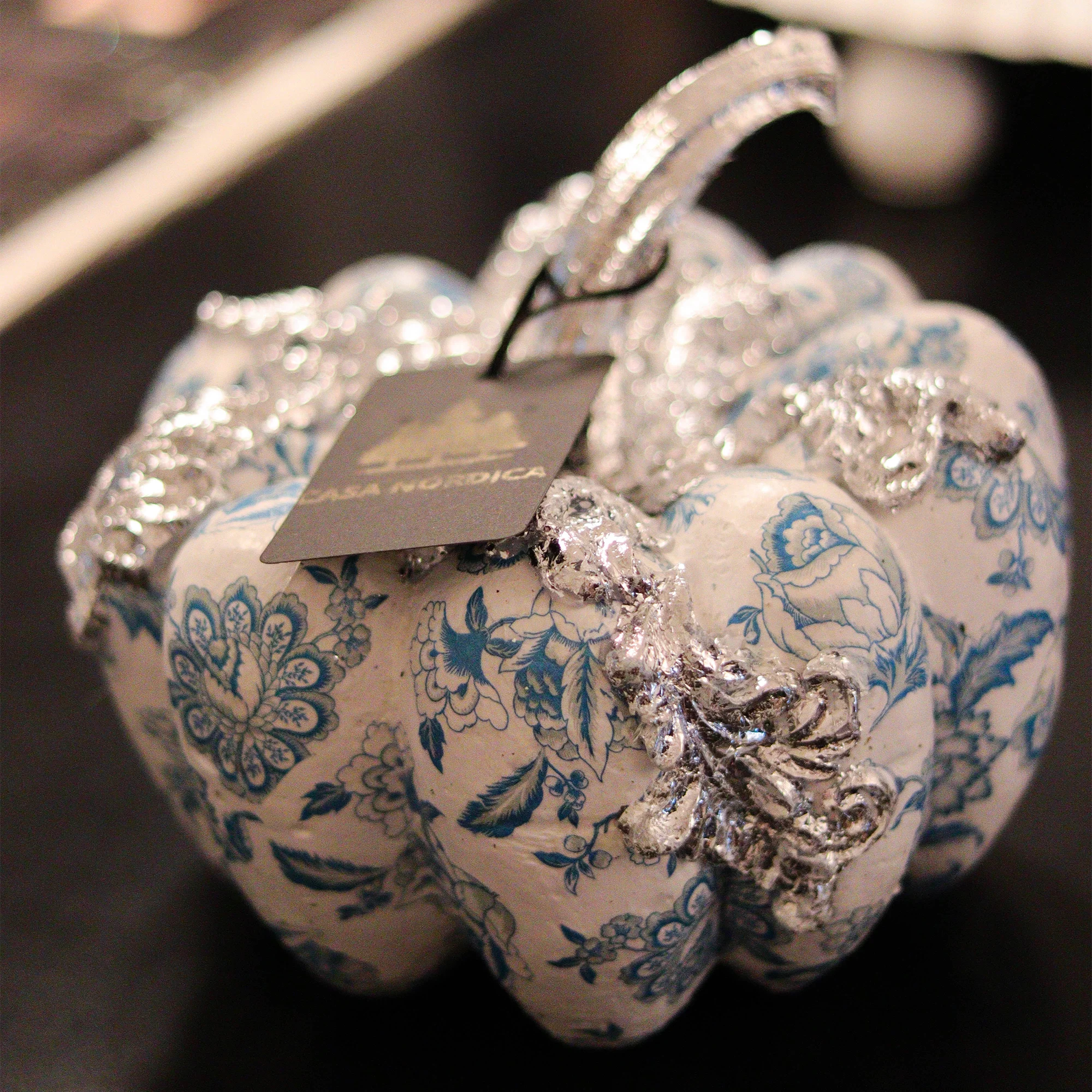 Calabaza Ornamento 47 de Escayola con Tallo - Image 3