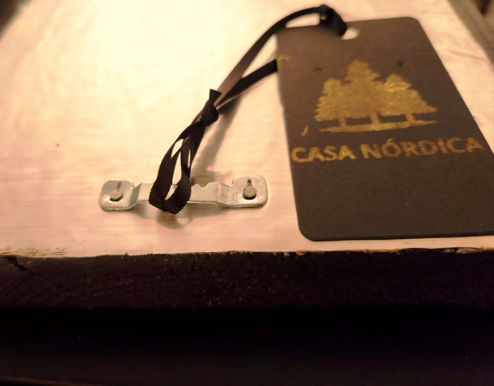 Cuadro AZABACHE de madera con marquetería y fondo de cuero - Image 4