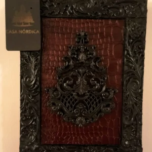 Cuadro AZABACHE de madera con marquetería y fondo de cuero