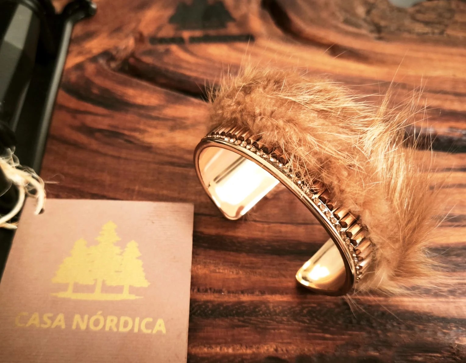 Brazalete ÁMBAR con piel de conejo - Image 4