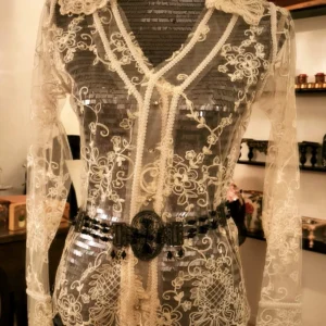 Camisa GOYA en encaje