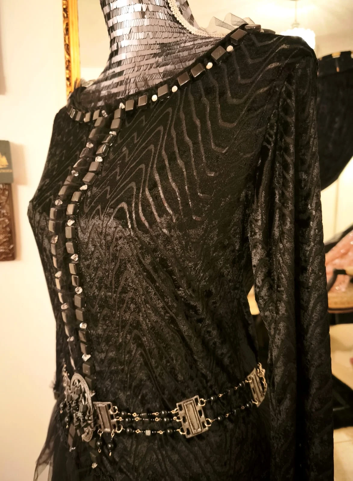 Conjunto DALÍ en terciopelo - Image 4