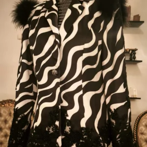 Chaqueta VASARELY con encaje bordado